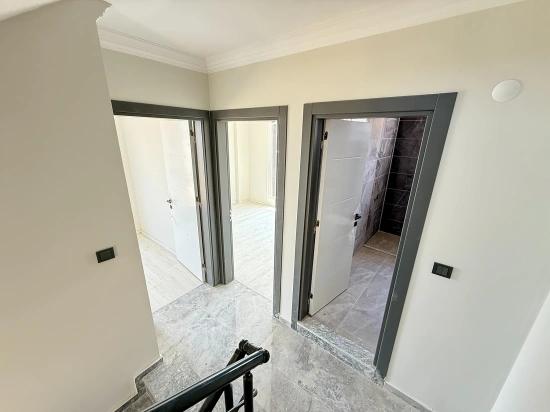 3+1 Villa With Sea View And Detached Garden For Sale In Seferihisar Doğanbey