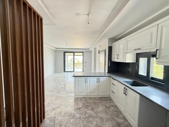 3+1 Villa With Sea View And Garden For Sale In Seferihisar Doğanbey