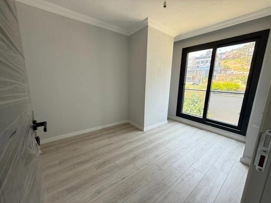 3+1 Villa With Sea View And Garden For Sale In Seferihisar Doğanbey