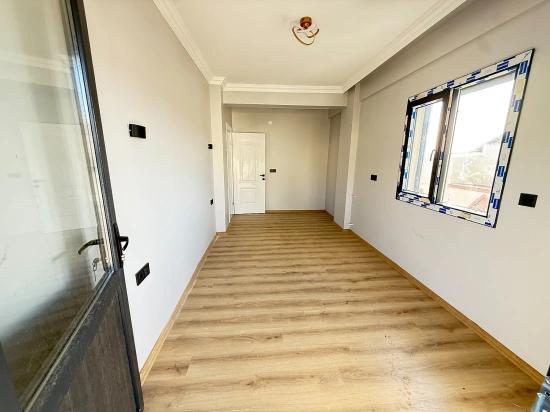 3+1 Corner Villa With Sea View And Separate Kitchen In Ürkmez