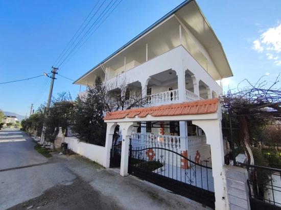 Detached 6+1 Villa With Garden For Sale In Doğanbey, Seferihisar