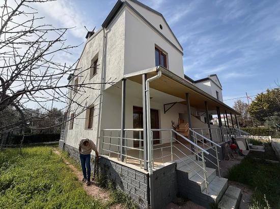 3+1 Duplex Villa For Sale By The Sea In Seferihisar Doğanbey