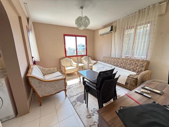 2+1 Mid-Floor Apartment For Sale In Seferihisar Ürkmez