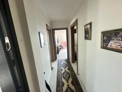 2+1 Apartment For Sale In Seferihisar Ürkmez Center, 80M2, 200M From The Sea.