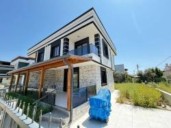 Brand New 3+1 Villa With Spacious Garden For Sale Near The Sea In Doğanbey, Seferihisar