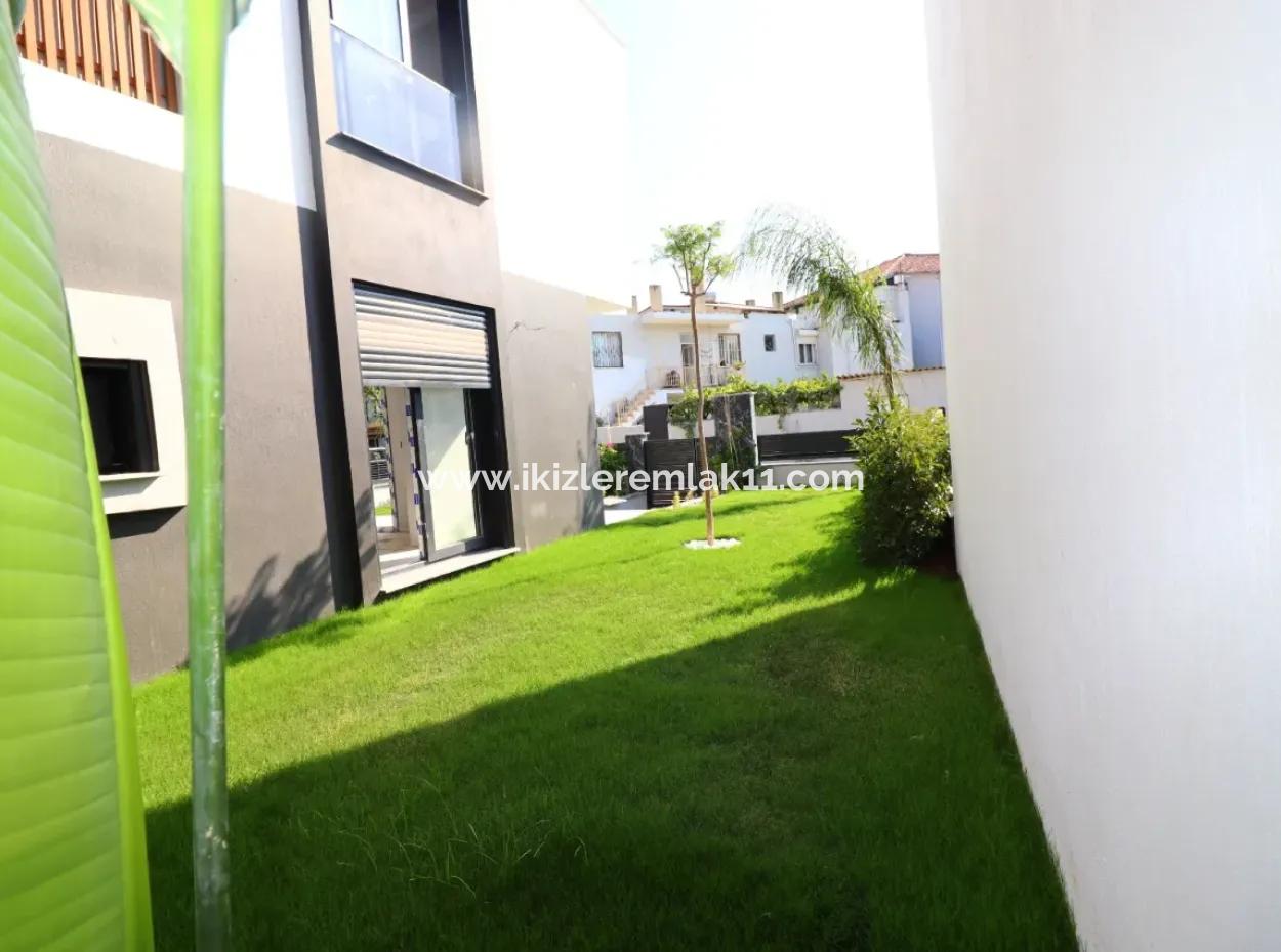 From Gemini To The Sea For Sale 500M Luxury With Large Garden 3 1 Summer House