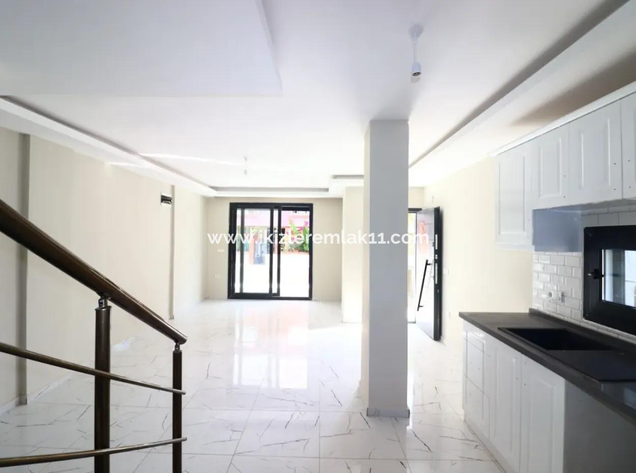 Seferihisar Ürkmez De Sale Detached 3 1 Villa