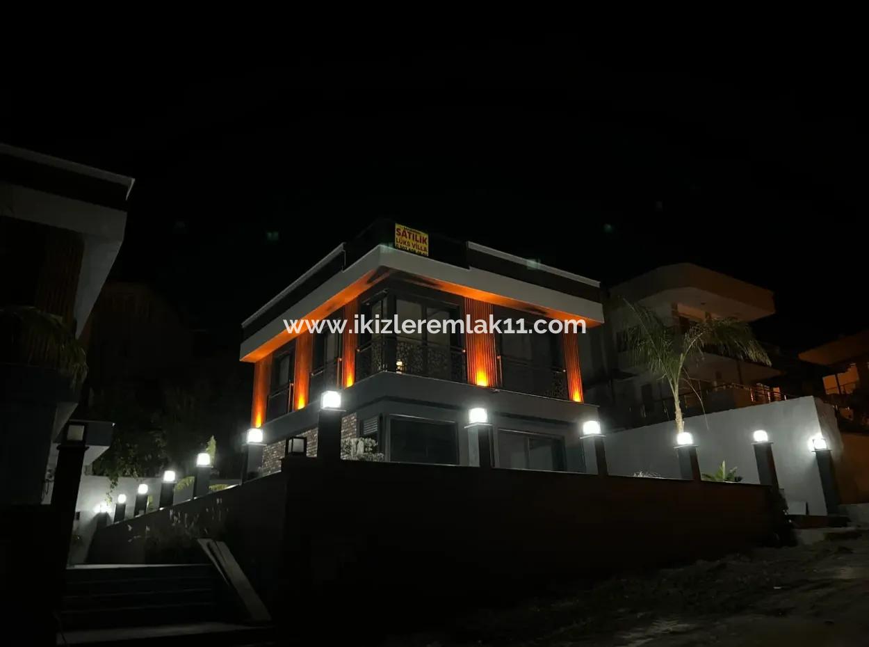 Ultra Luxury For Sale In Seferihisar Doğanbey 3 1 Single Detached Summer House