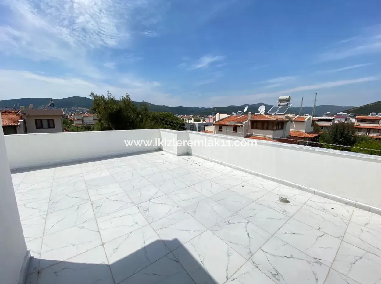 Spacious Location For Sale In Seferihisar Doğanbey 3 In 1 Luxury Villa
