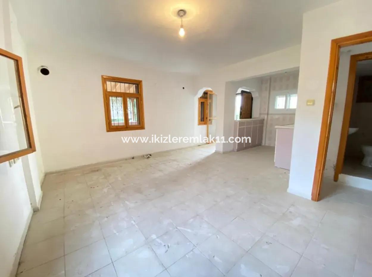 1 1 Apartment In Seferihisar Ürkmez Center Close To The Sea