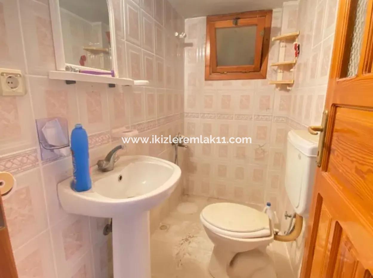 1 1 Apartment In Seferihisar Ürkmez Center Close To The Sea