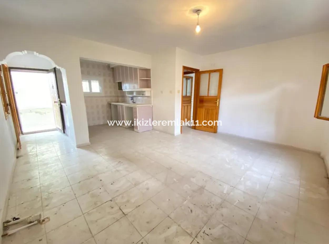 1 1 Apartment In Seferihisar Ürkmez Center Close To The Sea