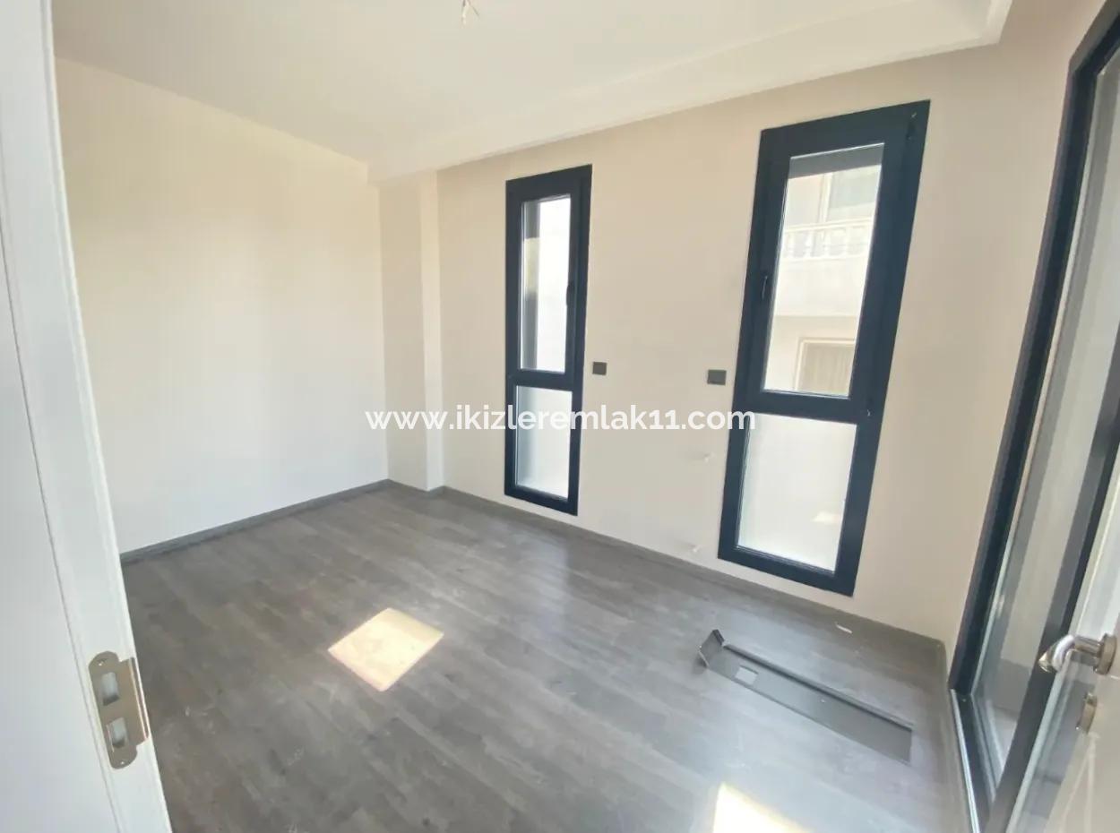 Ürkmez Sea Side For Sale 3 1 Spacious Spacious Useful Luxury Cottage