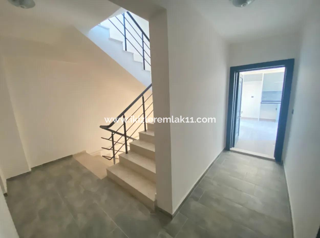 Ürkmez Sea Side For Sale 3 1 Spacious Spacious Useful Luxury Cottage