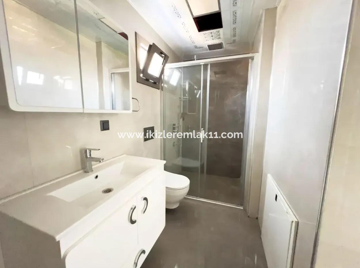 Ürkmez Sea Side For Sale 3 1 Spacious Spacious Useful Luxury Cottage