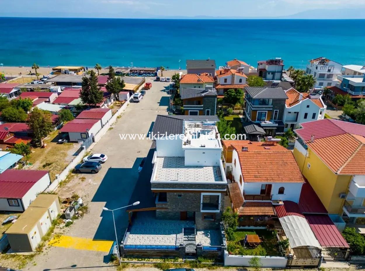 Ürkmez Sea Side For Sale 3 1 Spacious Spacious Useful Luxury Cottage