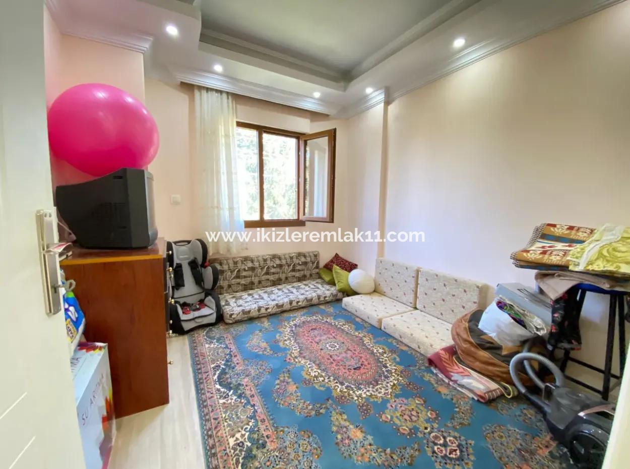 Single Detached Villa With Large Garden 3 In 1 Cost-Free For Sale In Doğanbey