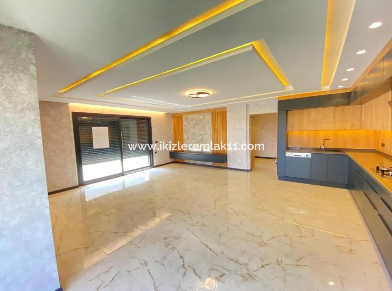 Seferihisarda Center De Nice Location Underfloor Heating For Sale 3 1 Vilia