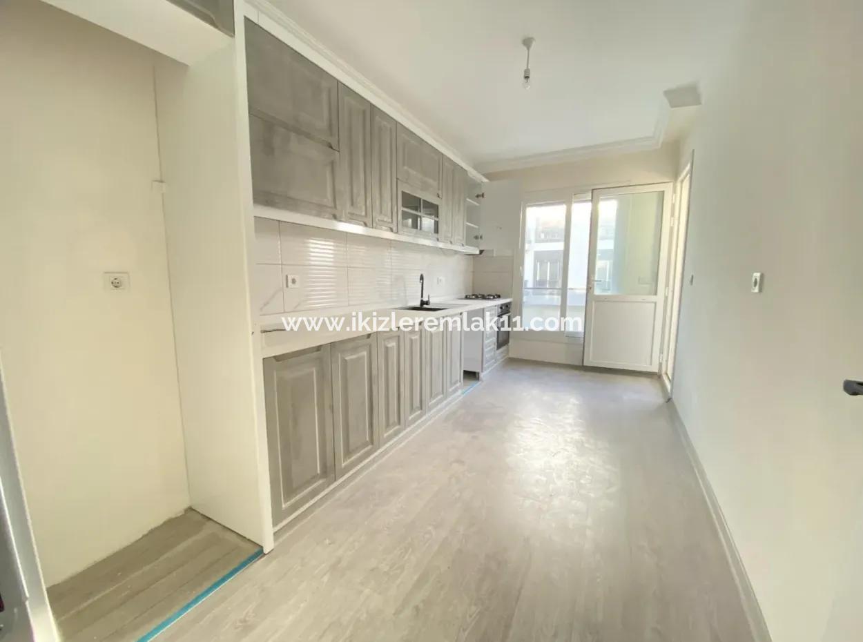 Spacious Useful Zero For Sale 3 1 Apartment In Ürkmez Center
