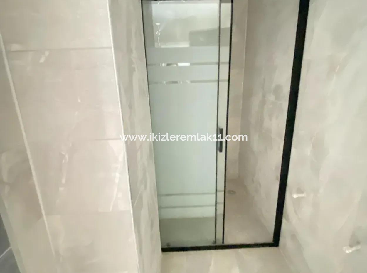 Spacious Useful Zero For Sale 3 1 Apartment In Ürkmez Center