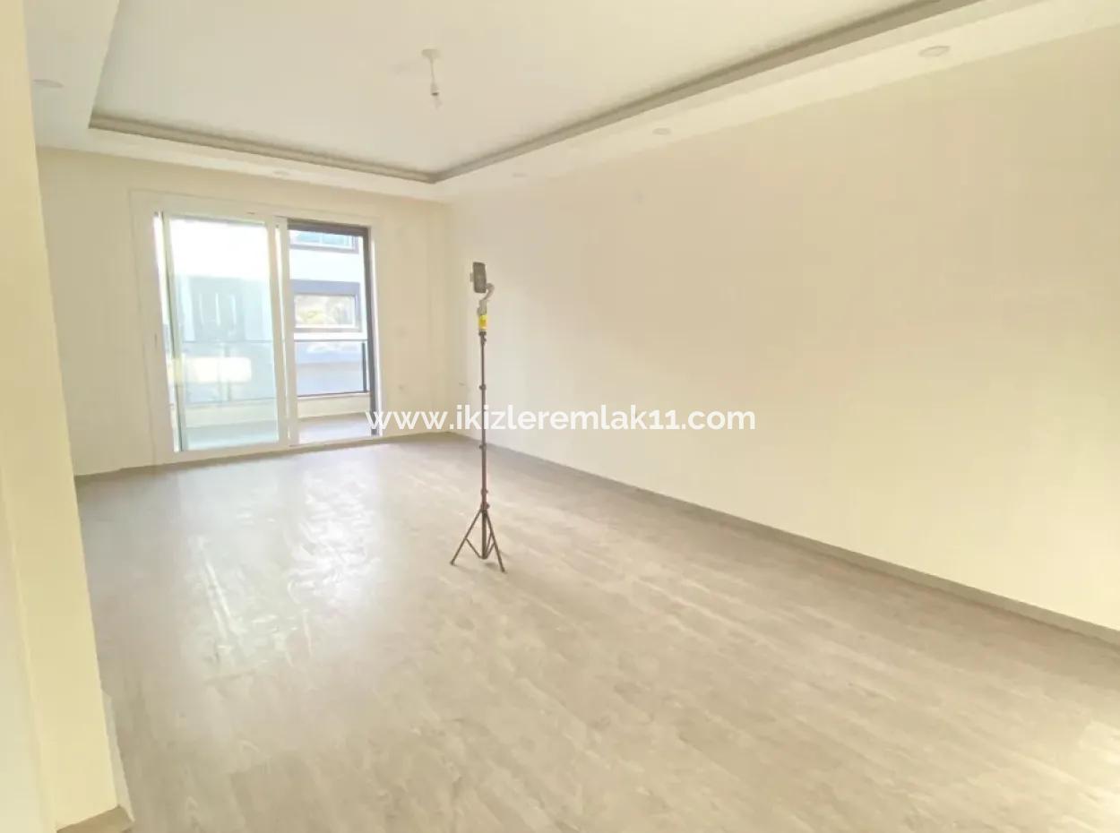 Spacious Useful Zero For Sale 3 1 Apartment In Ürkmez Center