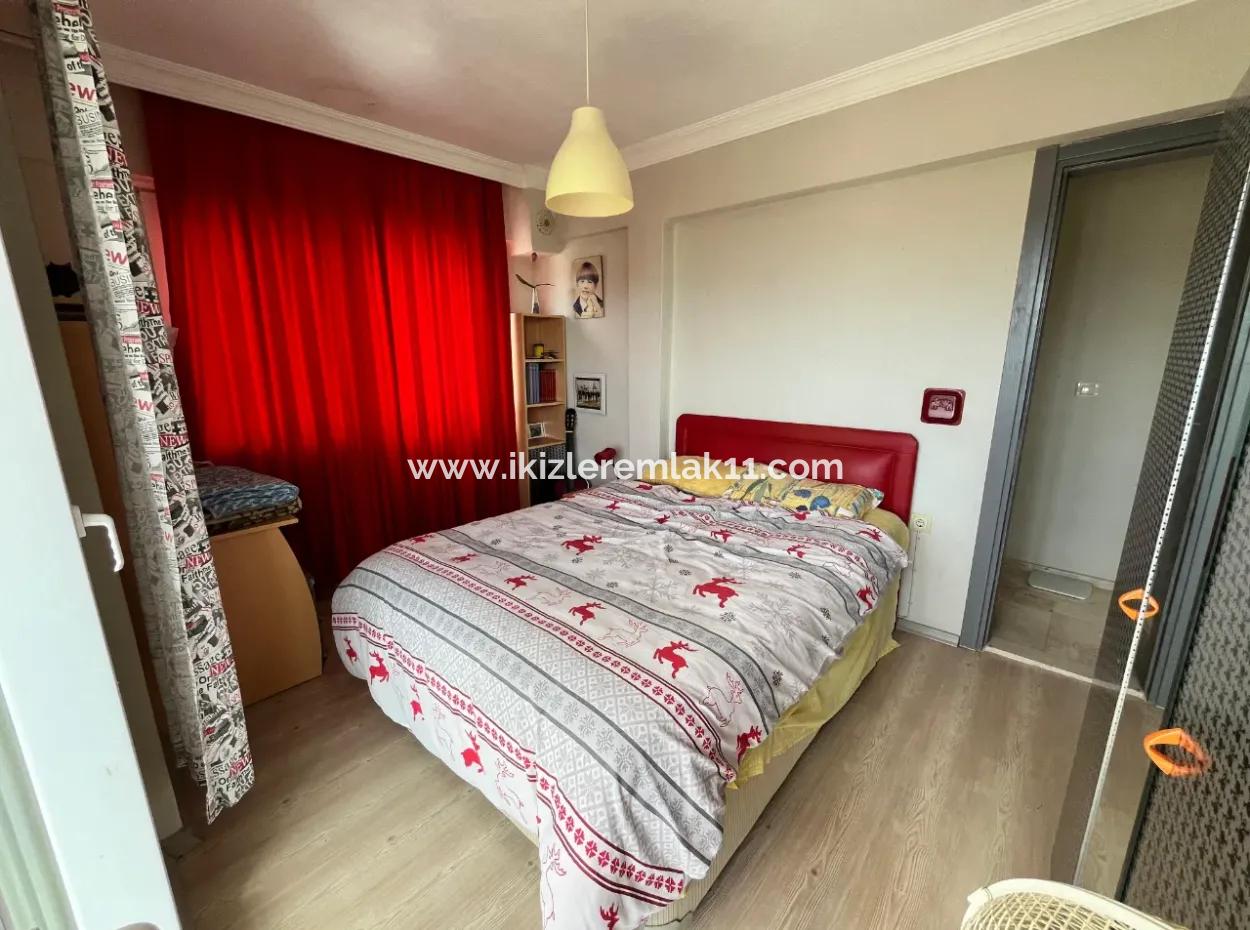 3 2 Villas For Sale In Ürkmez With Full Sea, City View Garden