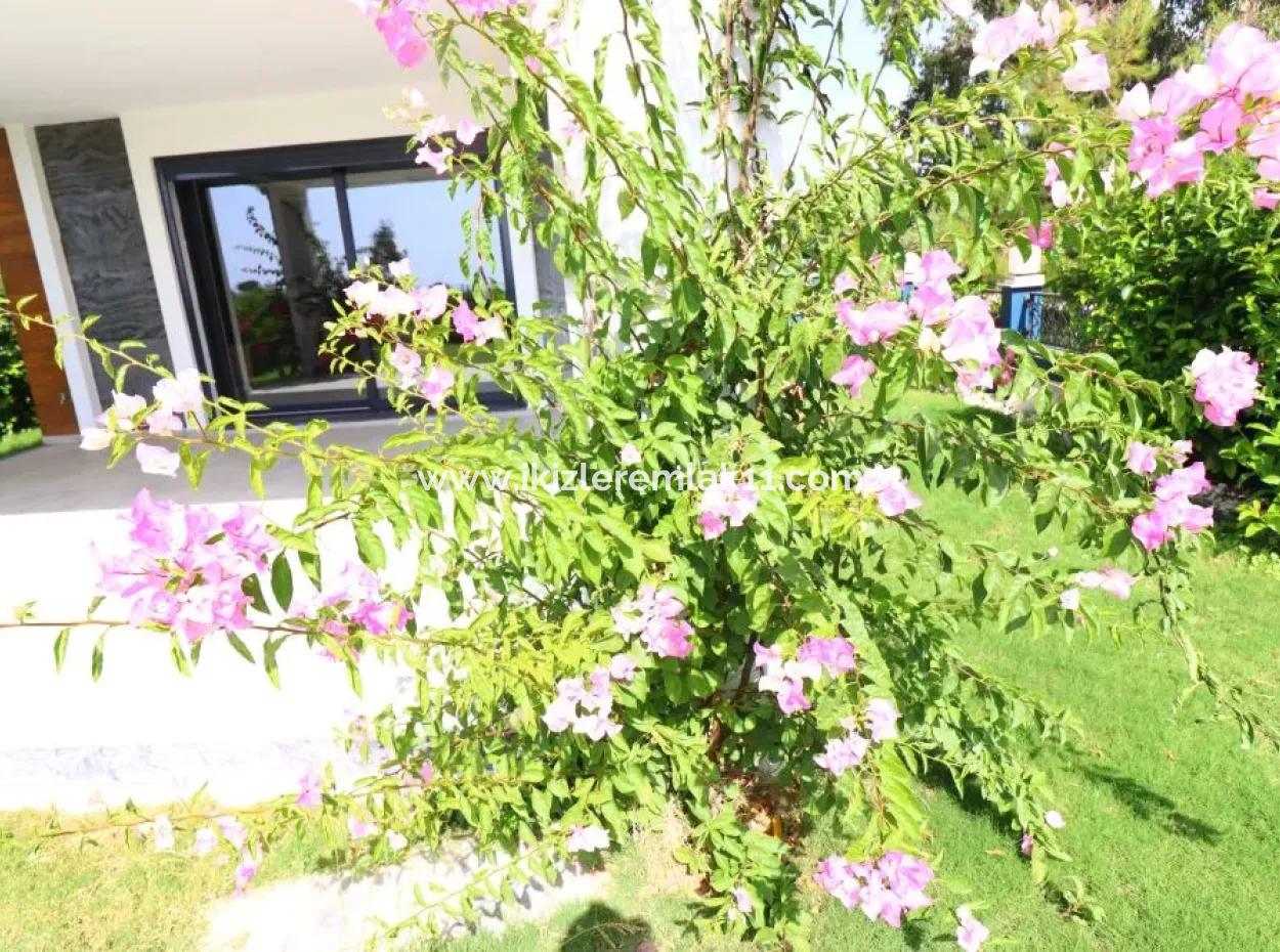 Detached 3 1 Ultra Luxury Villa For Sale On The Sea Side In Doganbey