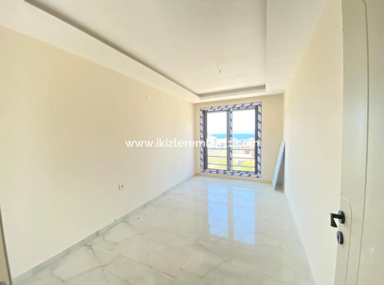 4 1 Villa For Sale In Seferihisar Akarcada With Detached Pool And Luxury Fireplace