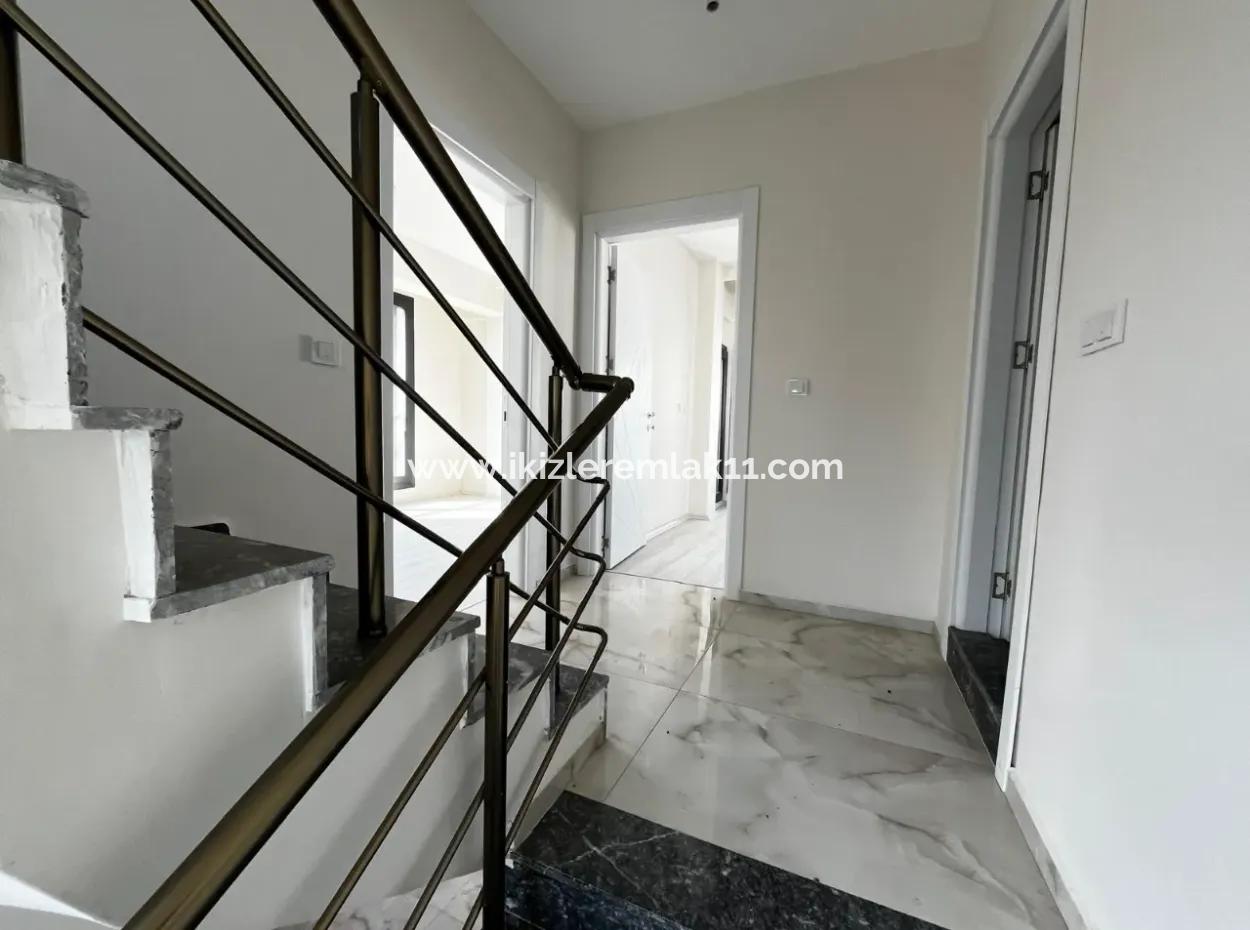 Detached 3 1 Villa With Zero Pool For Sale In Seferihisar Doğanbey