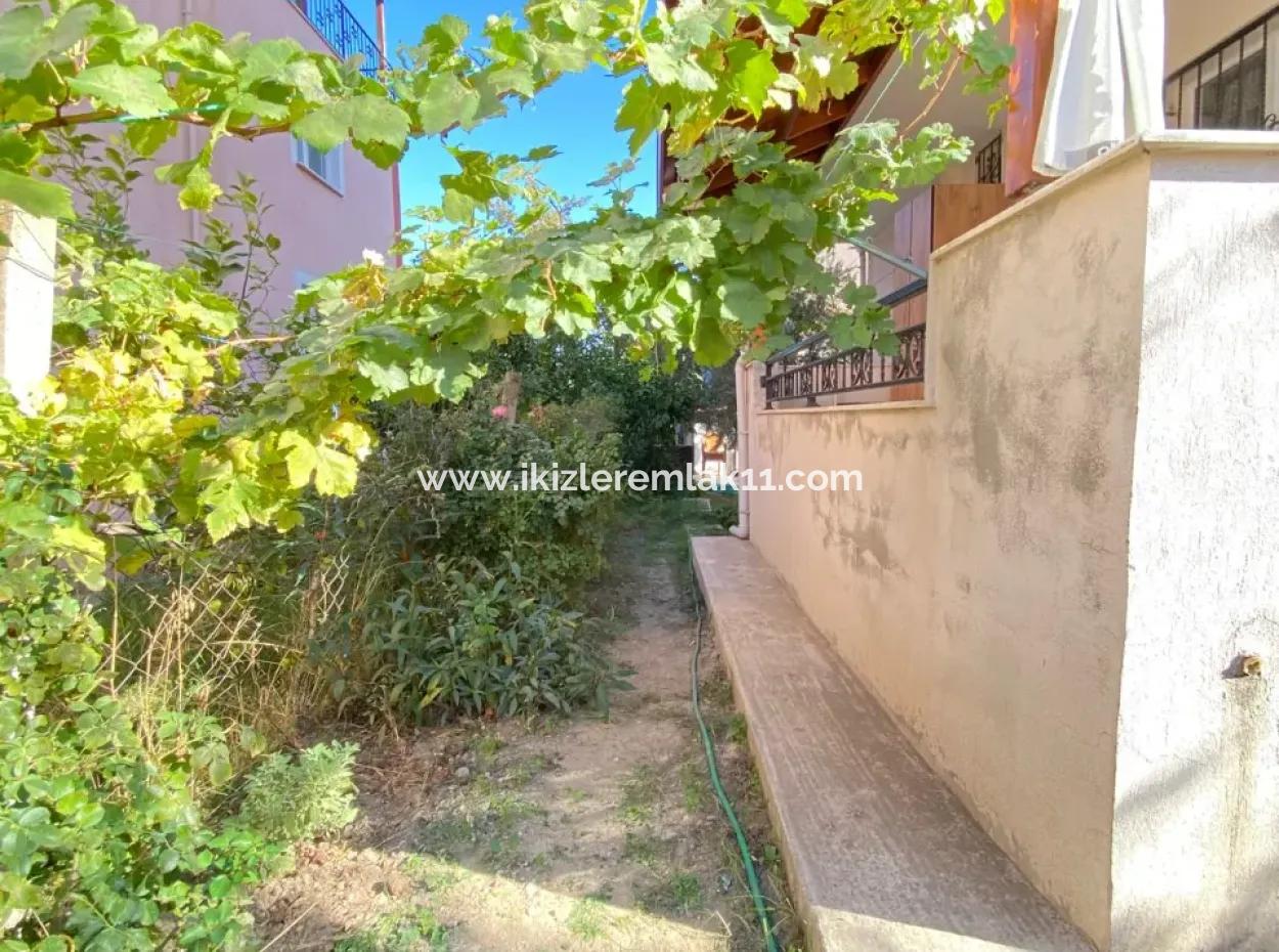 2 1 Apartment With Ground Floor Garden For Sale In Seferihisar Ürkmez Center