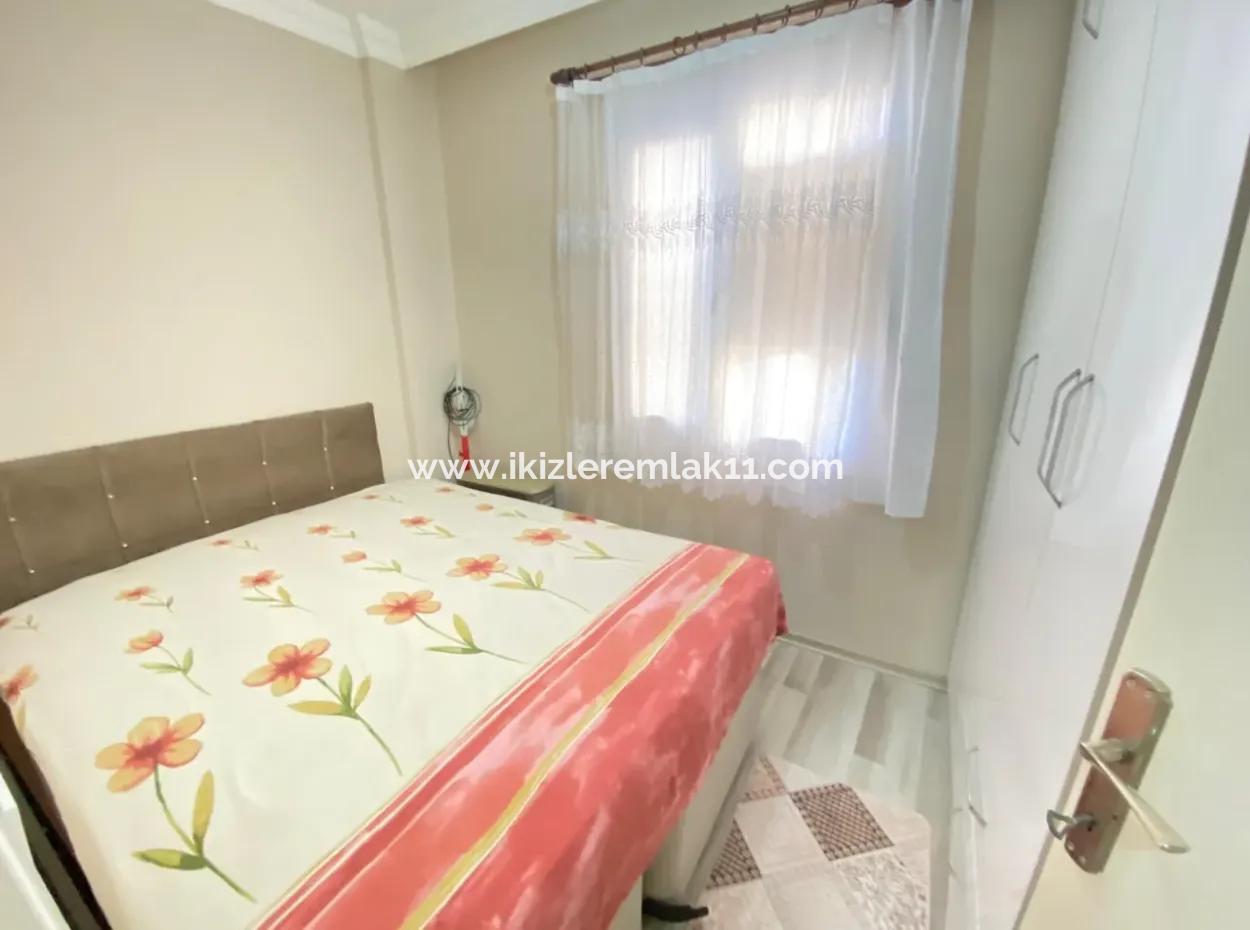 2 1 Apartment With Ground Floor Garden For Sale In Seferihisar Ürkmez Center