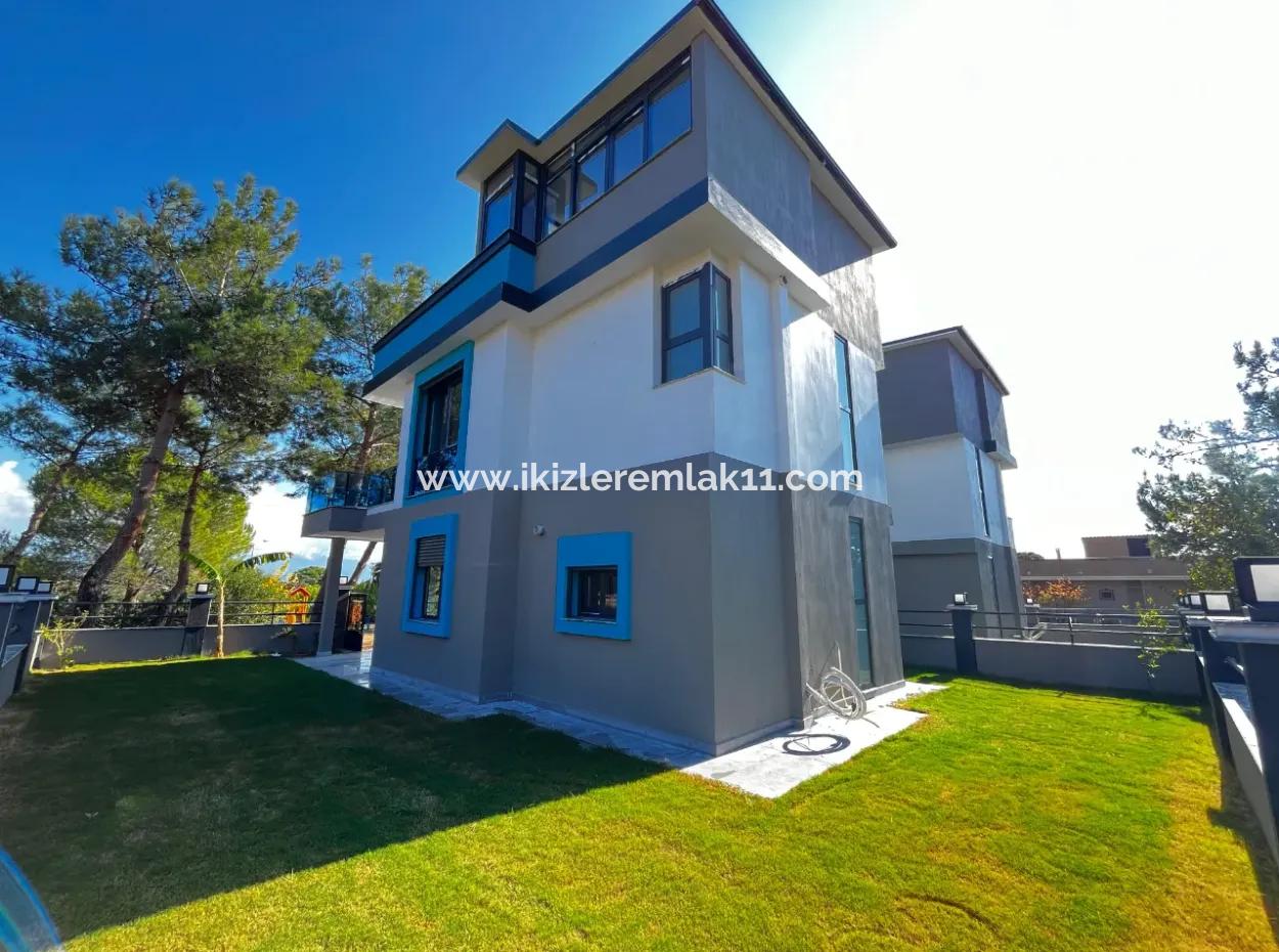 Single Detached Brand New Villa With Large Garden For Sale In Dooğanbey, Seferihisar