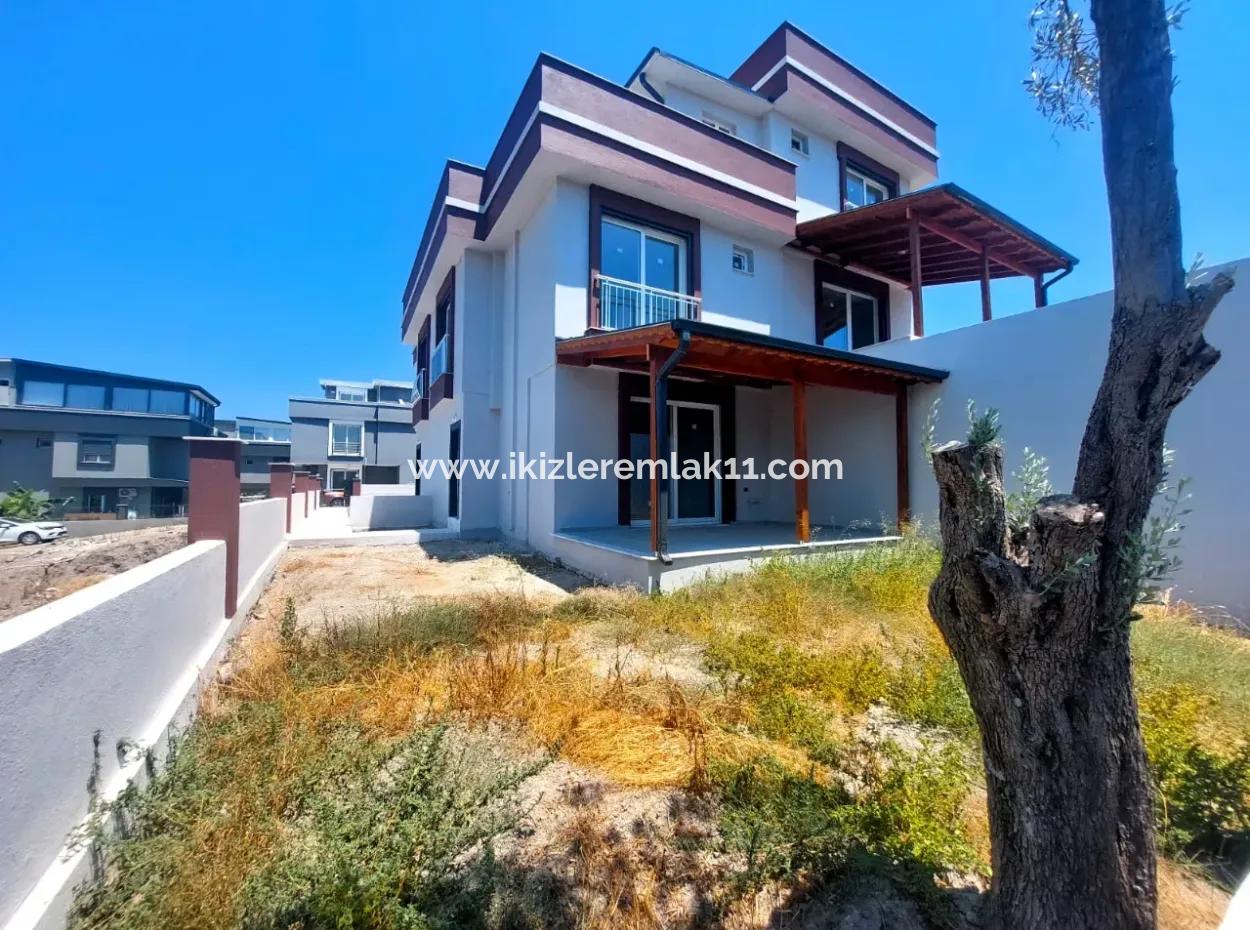Large Garden 3 1 Brand New Summer House For Sale In Payamlı, Seferihisar Doğanbey