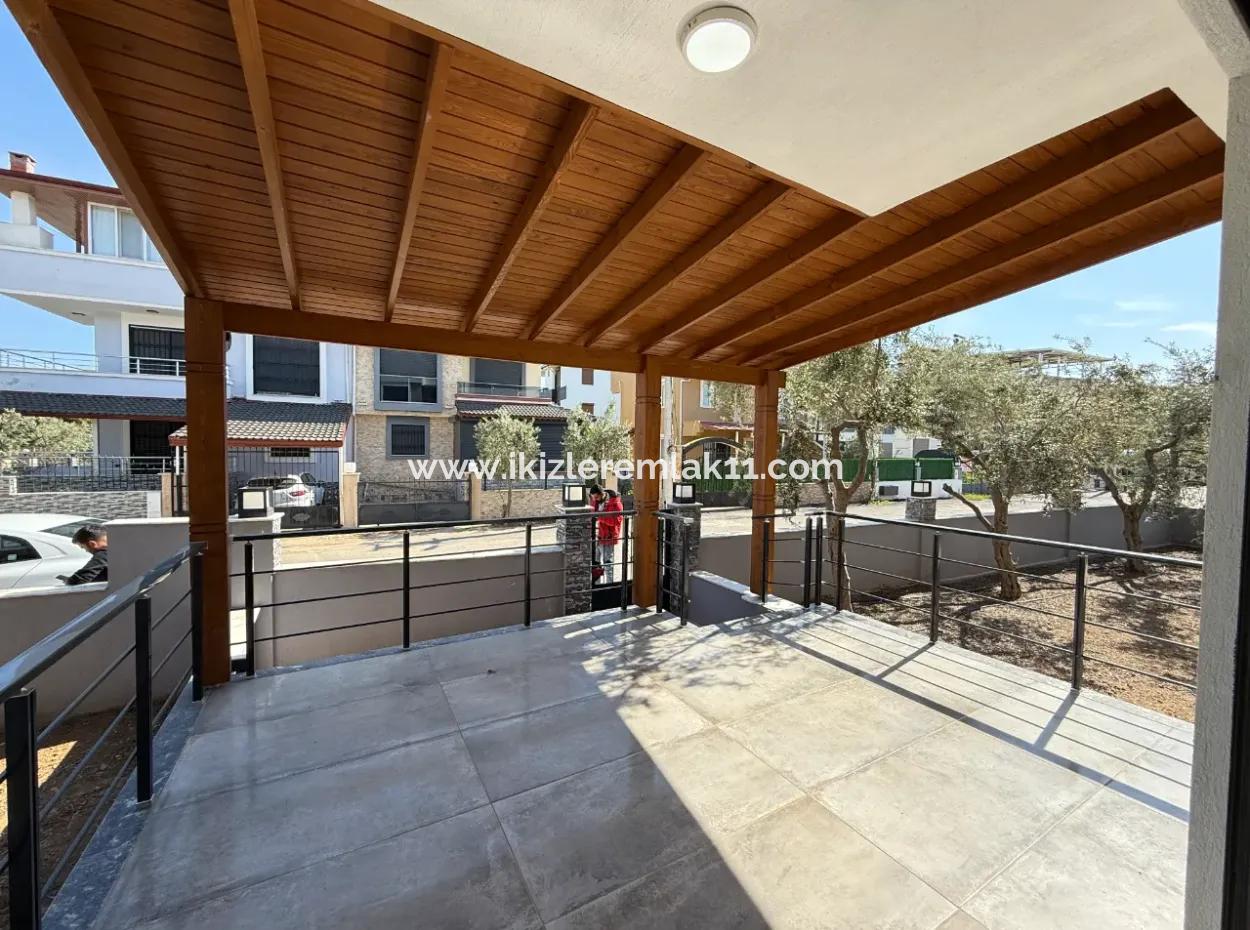 2 1 New Duplex Cottage For Sale In The Center Of Seferihisar Doganbey