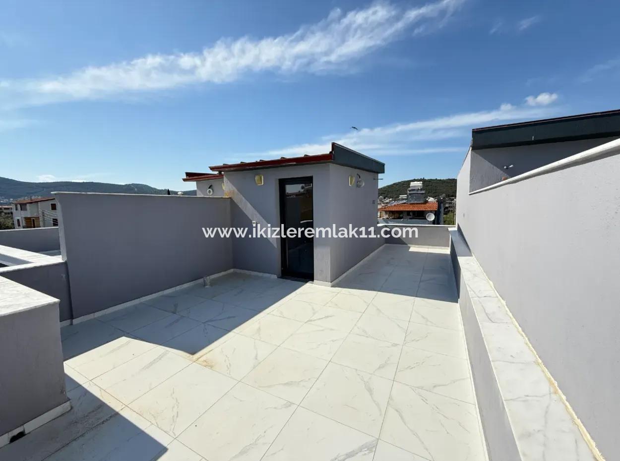 2 1 New Duplex Cottage For Sale In The Center Of Seferihisar Doganbey