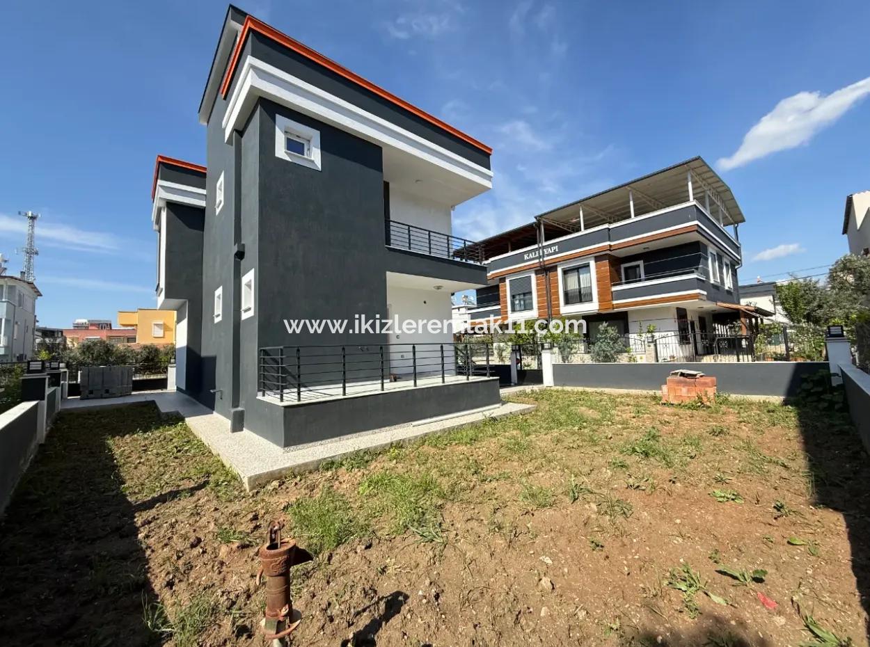 Single Detached 3 1 Duplex Cottage In 300 M2 Plot In Seferihisar Doğanbey