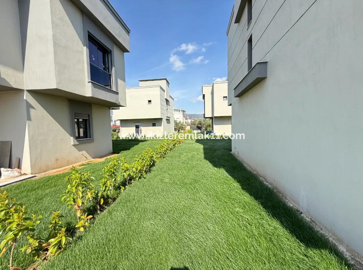 3 In 1 Villa With Zero Pool For Sale With Large Garden In Doganbey, Seferihisar