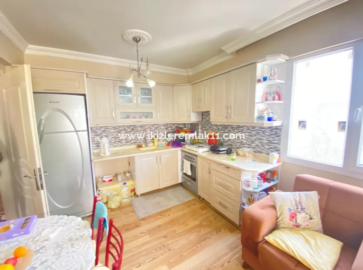 2 1 Apartment For Sale In Seferihisar Ürkmez Center At An Affordable Price