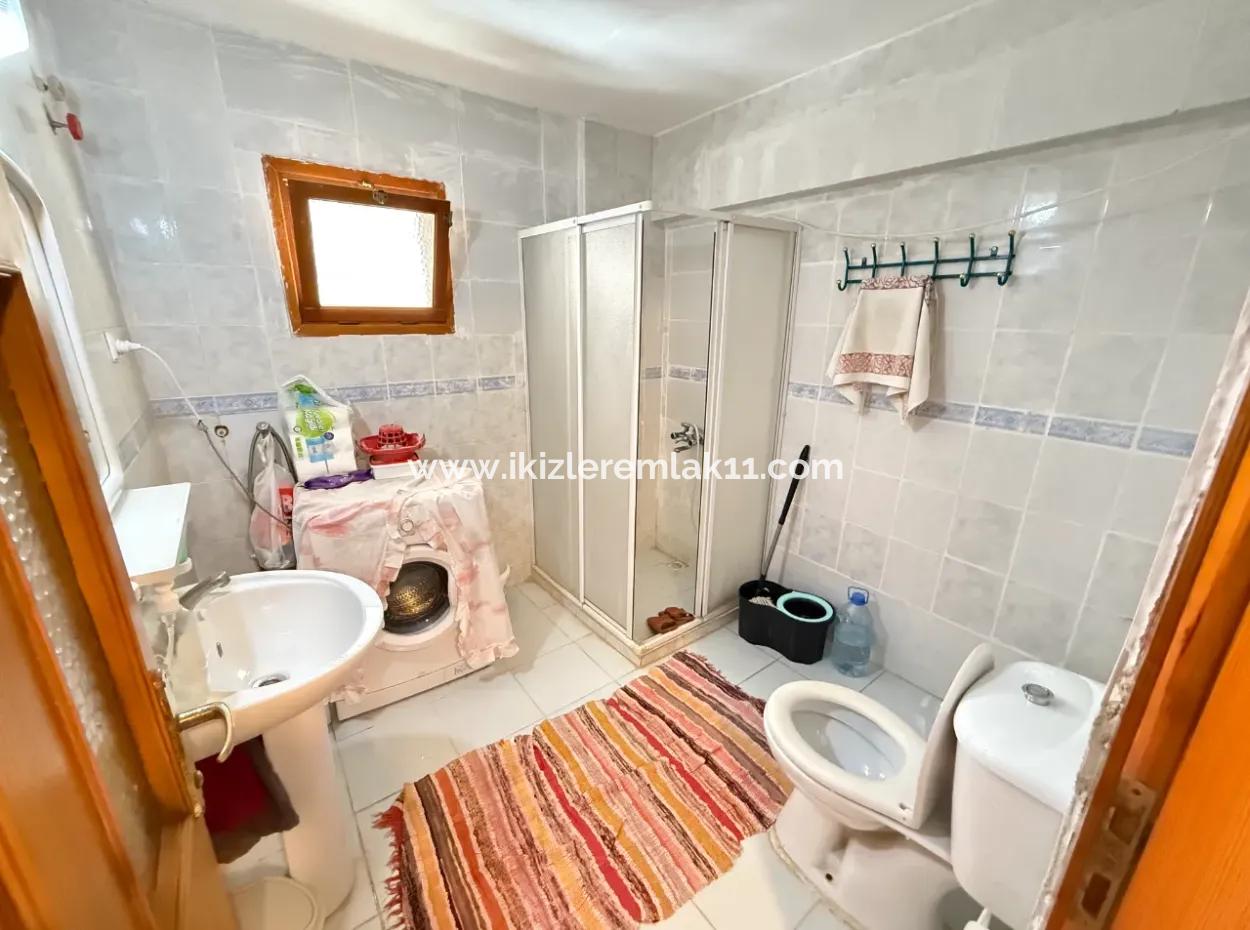 250 M To The Sea In Ürkmez, Affordable Price For Sale 3 1 Apartment With Garden