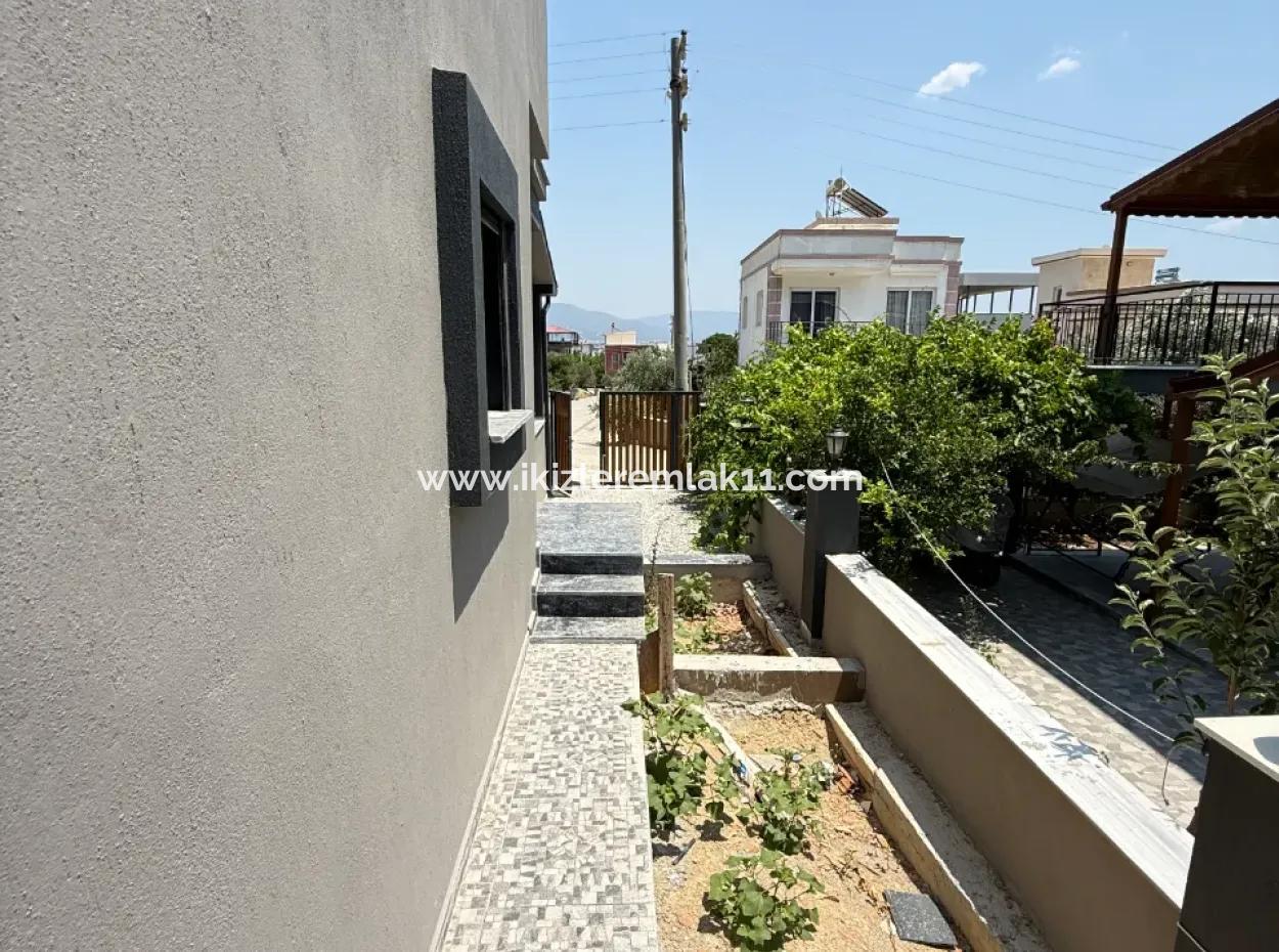 3 1 Sea View Garden Villa For Sale In Seferihisar Doganbeyde