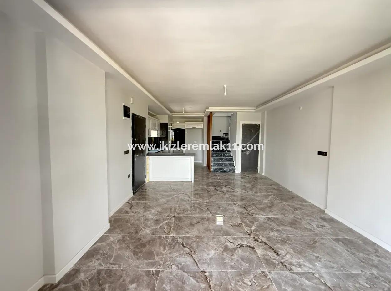 3 1 Sea View Garden Villa For Sale In Seferihisar Doganbeyde