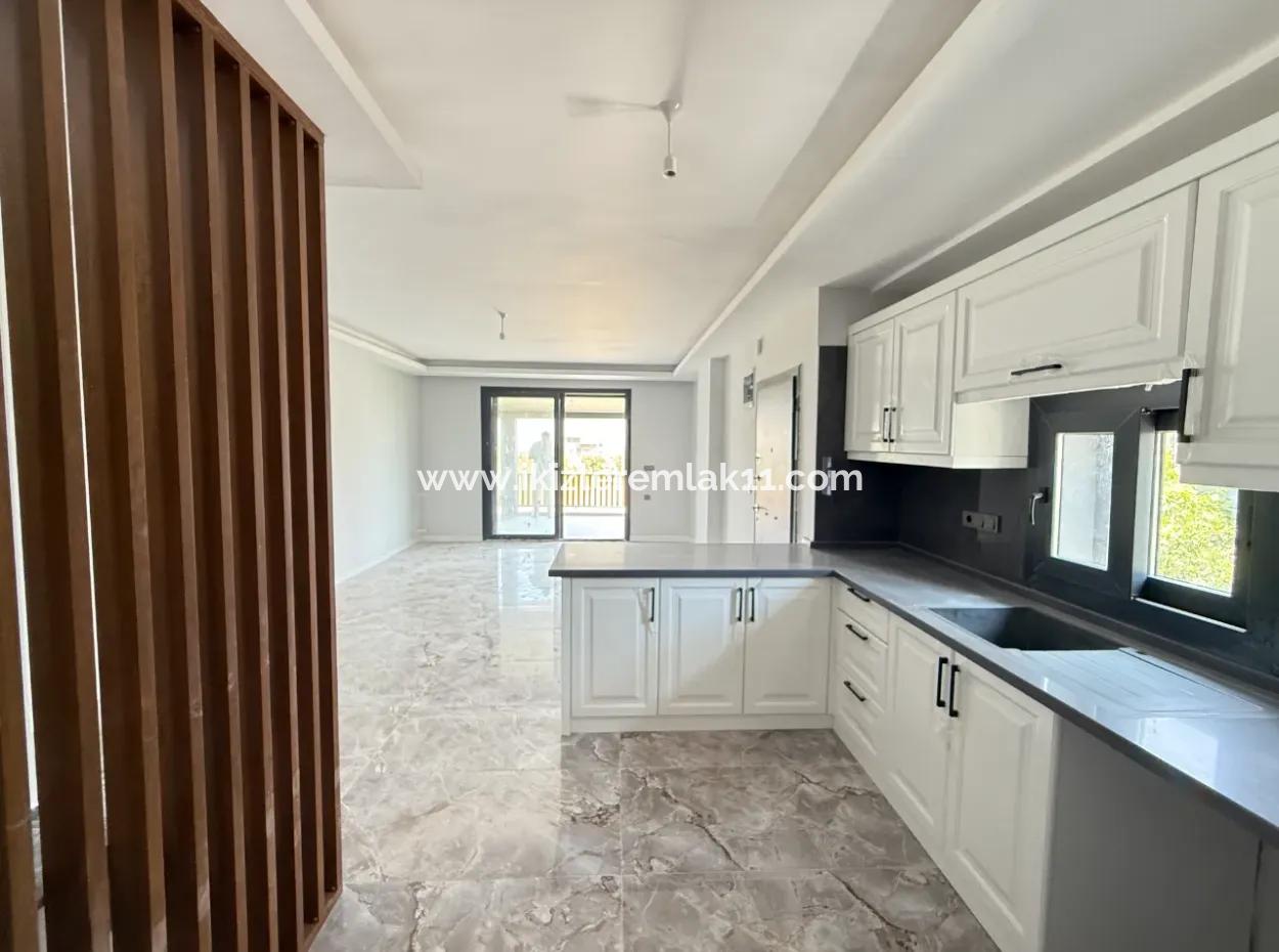 3 1 Sea View Garden Villa For Sale In Seferihisar Doganbeyde