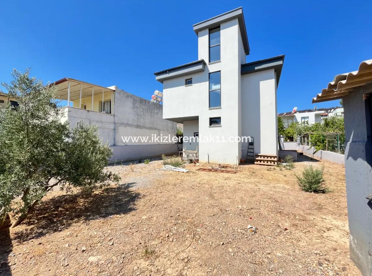 Single Detached 3 1 Parent Villa In A Garden Of 390 M2 For Sale In Doganbey, Seferihisar