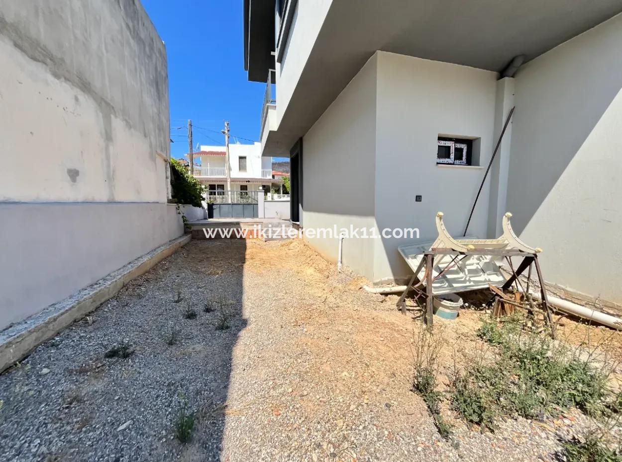 Single Detached 3 1 Parent Villa In A Garden Of 390 M2 For Sale In Doganbey, Seferihisar