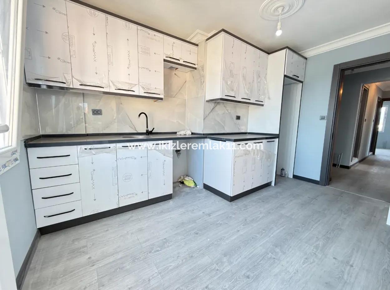 Wide Affordable Price With Elevator For Sale In Seferihisar Ürkmez 3 1 Apartment