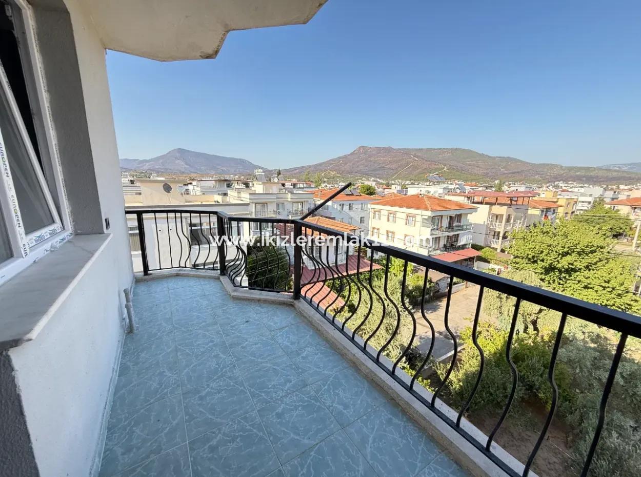 Wide Affordable Price With Elevator For Sale In Seferihisar Ürkmez 3 1 Apartment