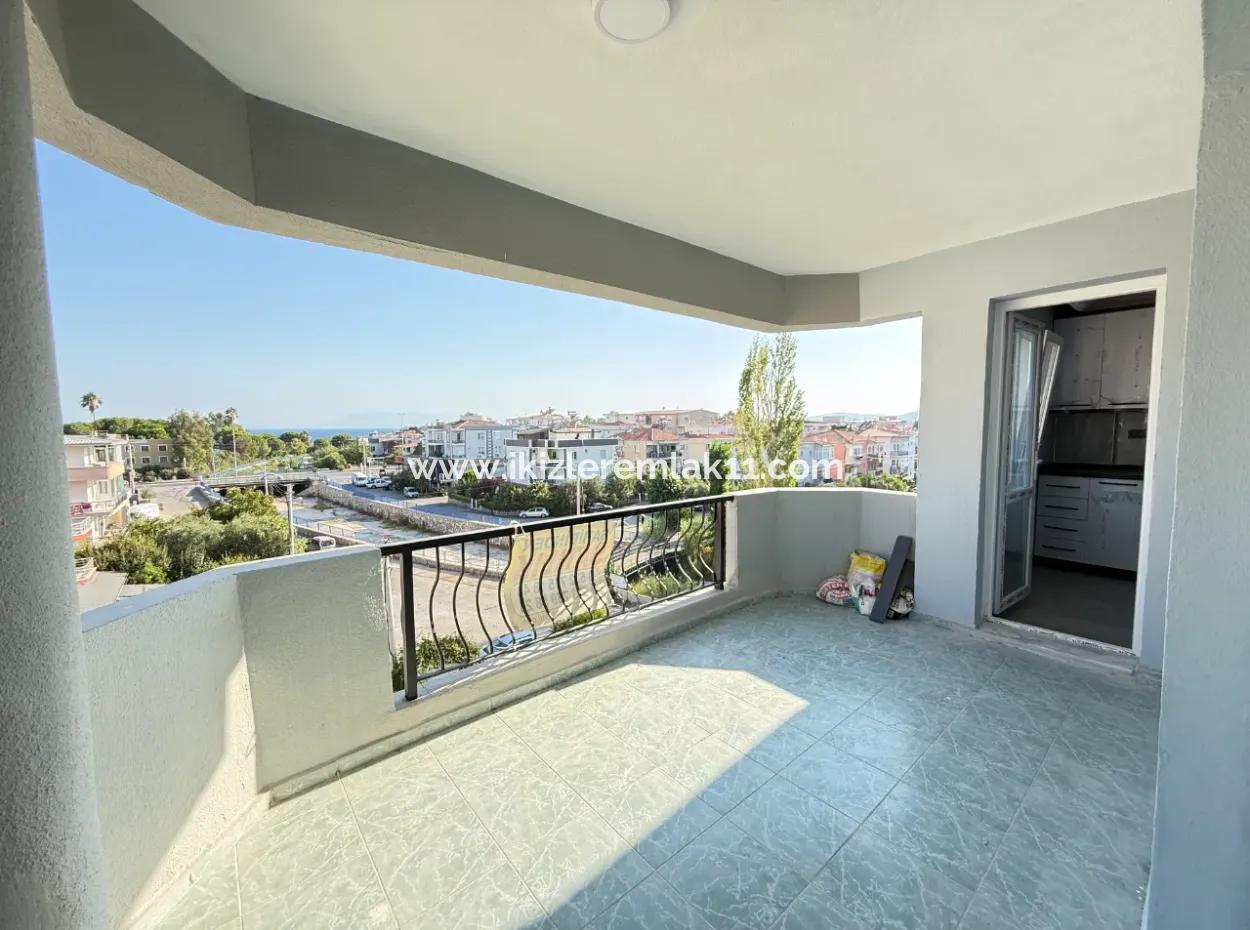 Wide Affordable Price With Elevator For Sale In Seferihisar Ürkmez 3 1 Apartment