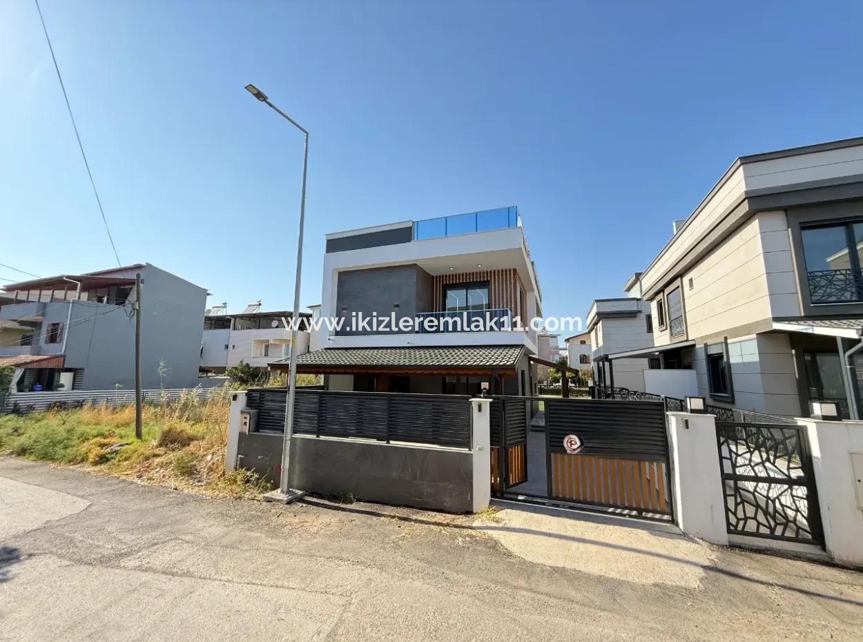 3 1 Detached Ultra Luxury Duplex Villa For Sale In Doganbey, Seferihisar