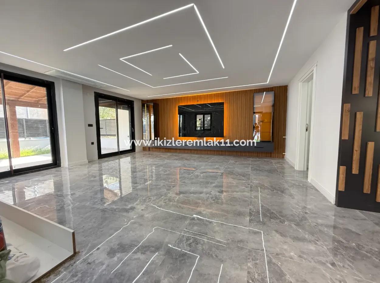 3 1 Detached Ultra Luxury Duplex Villa For Sale In Doganbey, Seferihisar