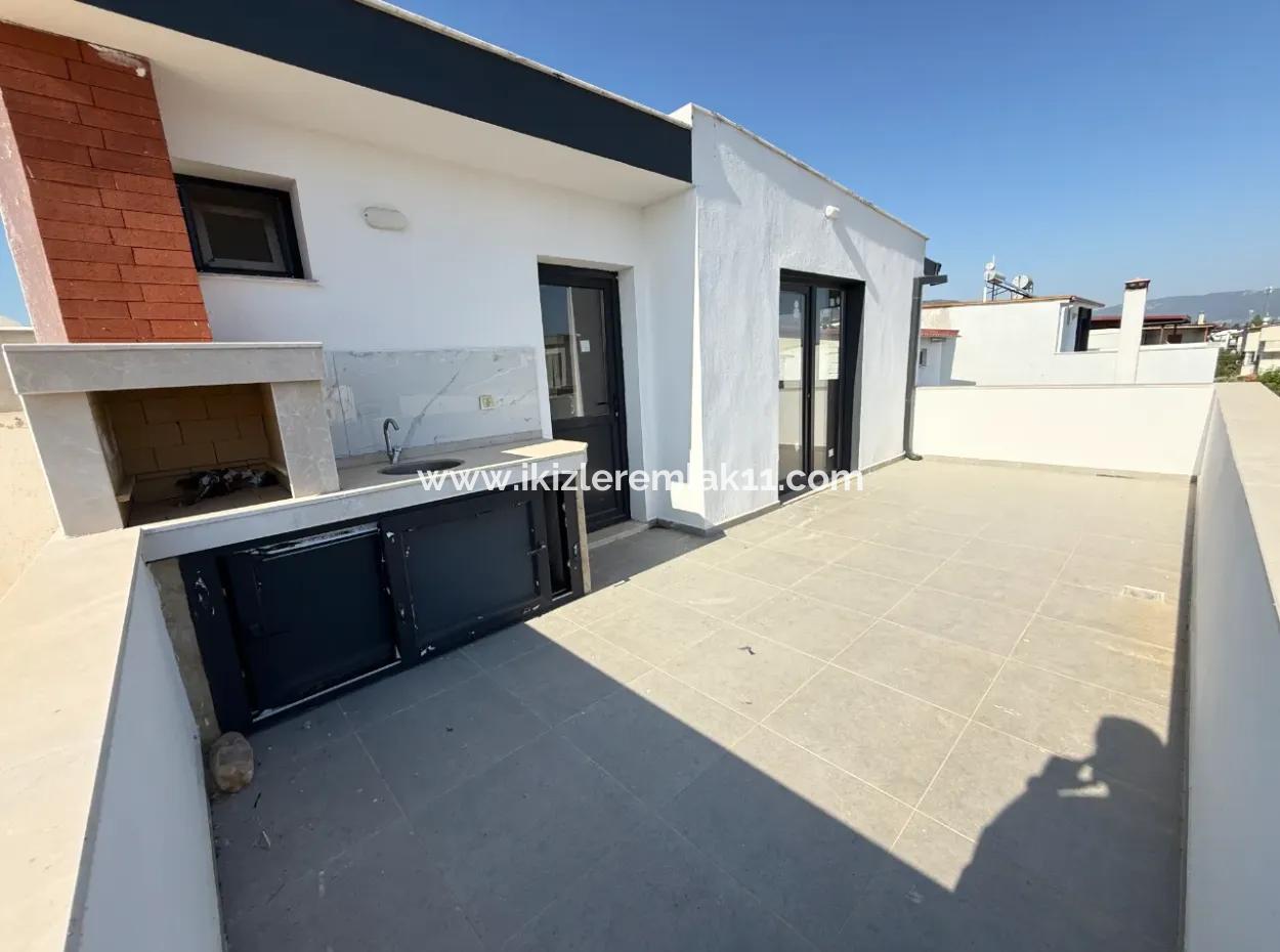 3 In 1 Villa With Zero Garden For Sale Near The Sea In Doganbey, Seferihisar